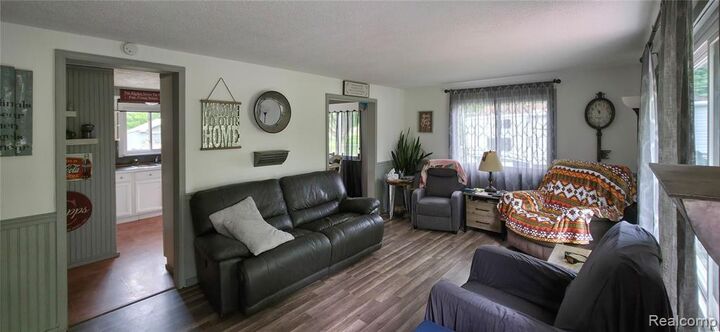 Property Photo:  225 Myers Road  MI 48446 3151 