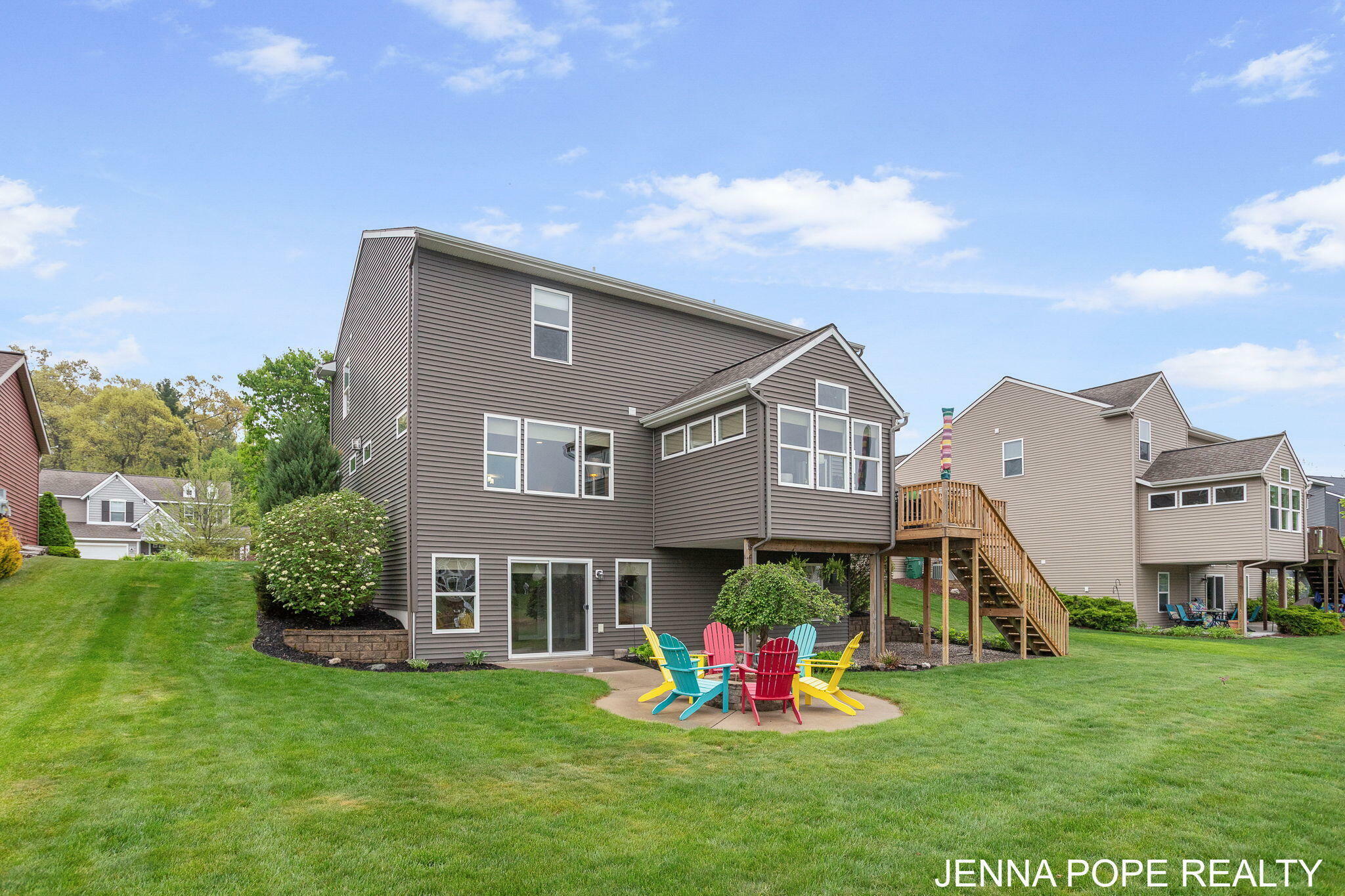 Property Photo: 16895 Arbor Way Drive MI 49448
