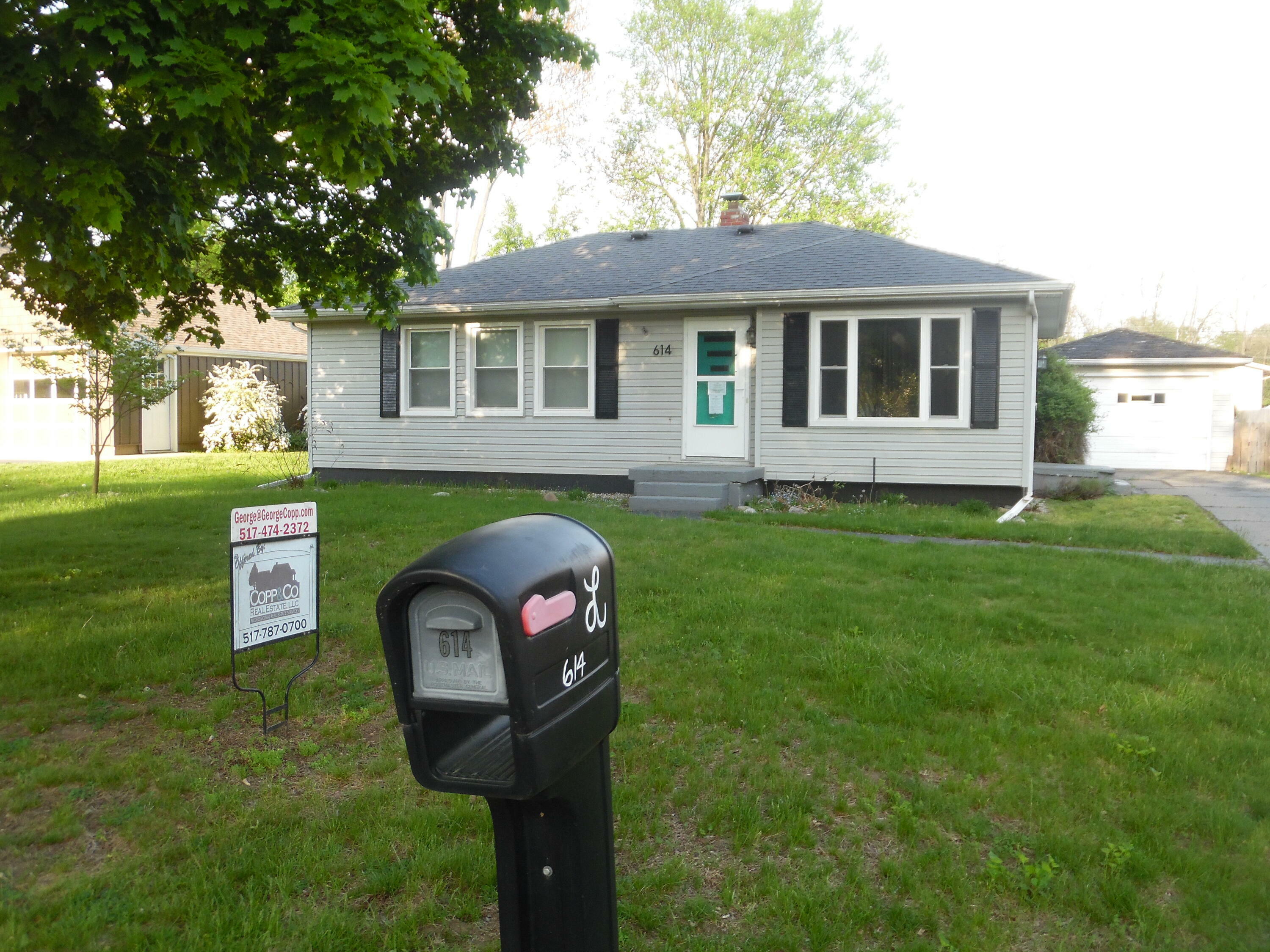Property Photo: 614 Allcott Street MI 49068