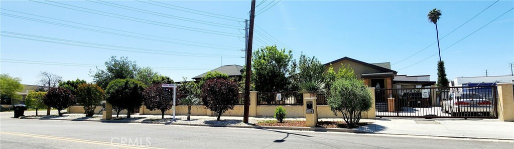 3112 1st Street  Riverside CA 92507 photo
