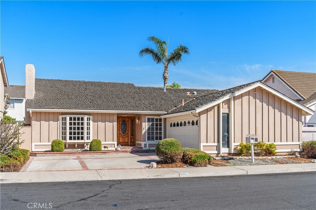 Property Photo: 18 Blazing Star CA 92604