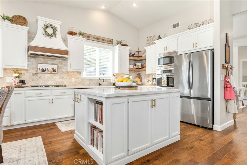 Property Photo:  802 Oxen Street  CA 93446 