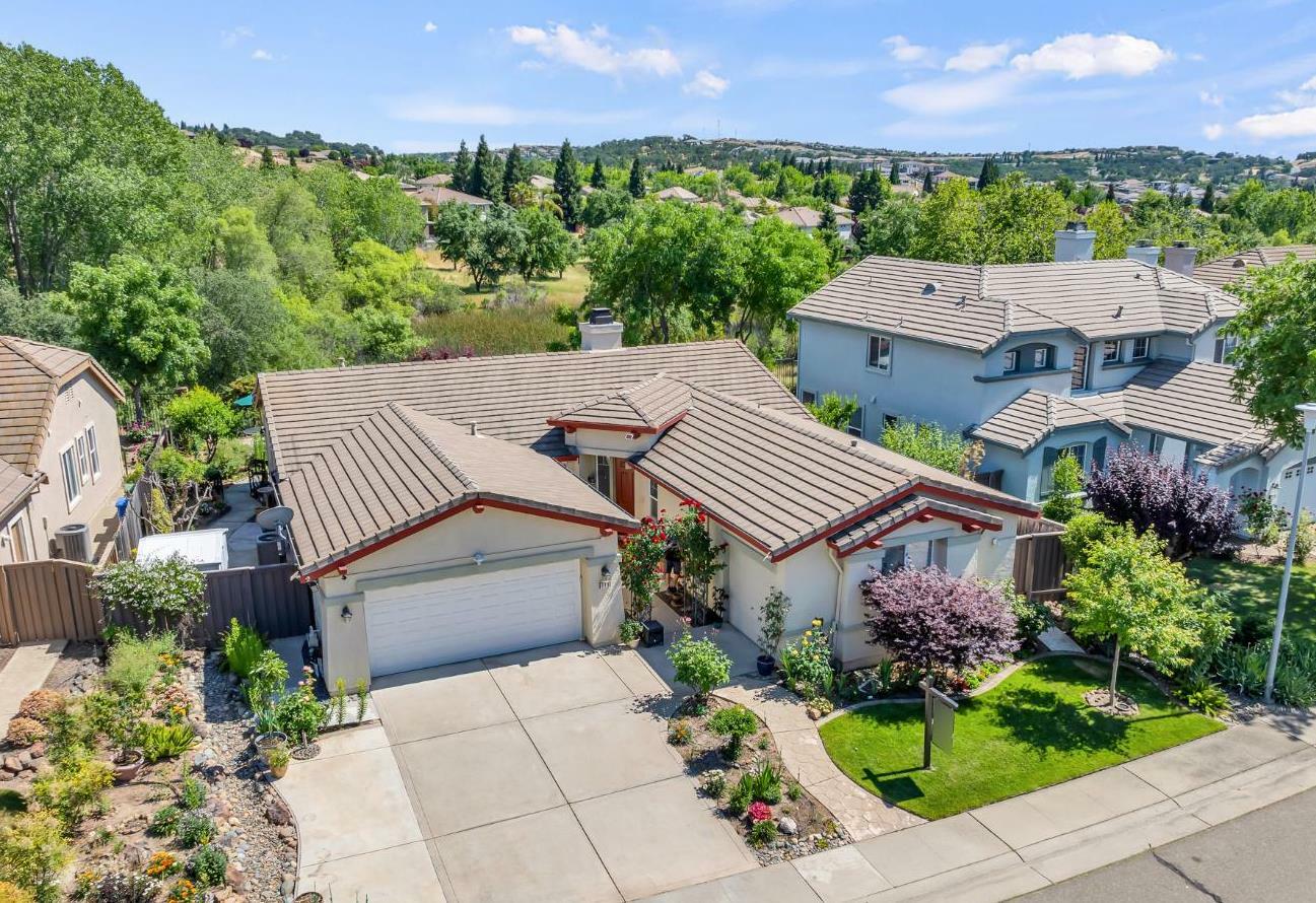 949 Glennfinnan Way  Folsom CA 95630 photo