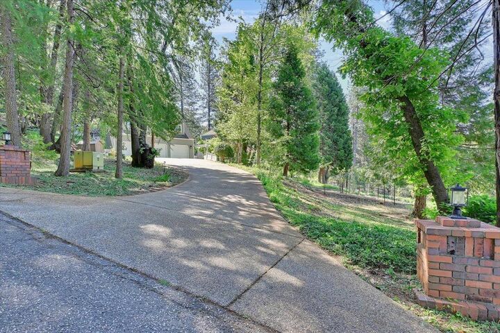 Property Photo: 14833 Quail Pointe Lane CA 95945