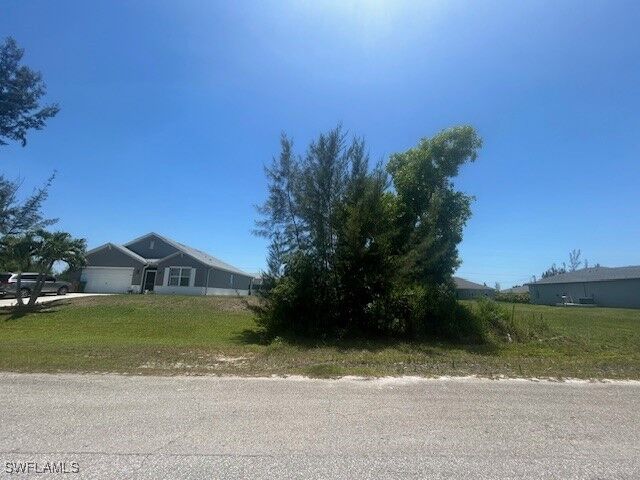 Property Photo: 2732 NW 11th Terrace FL 33993