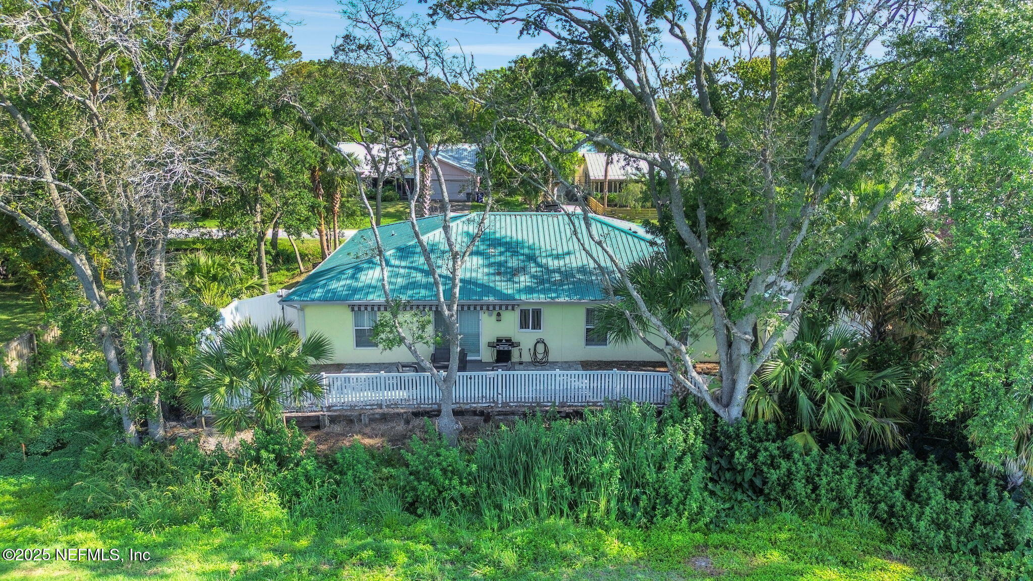 Property Photo: 325 Floridian Avenue FL 32080