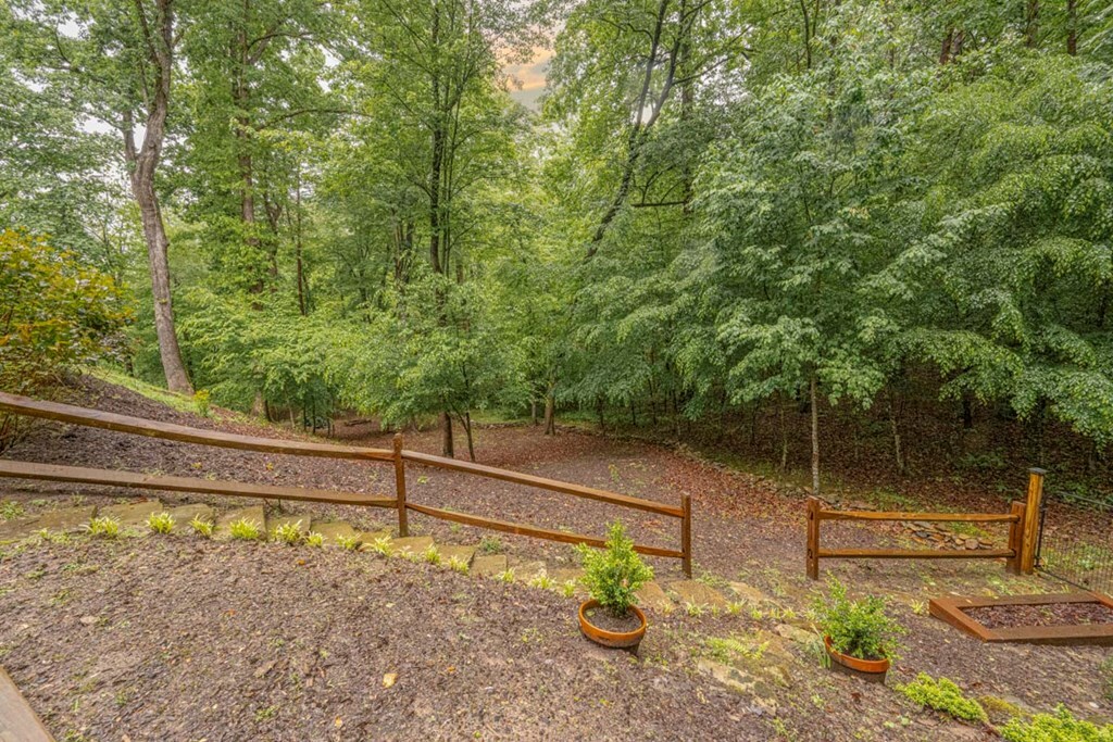 Property Photo: 6708 Morgan Drive GA 30582