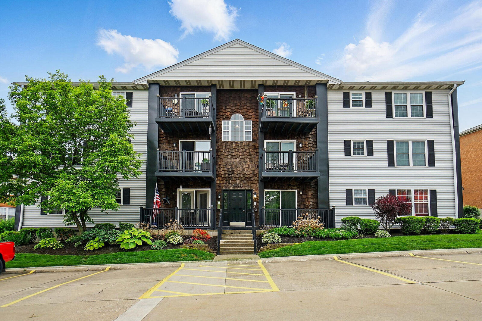 Property Photo: 404 Highland Trace KY 41076