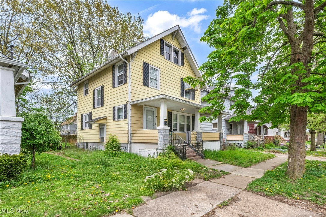 Property Photo: 132 Irondale Street OH 44035