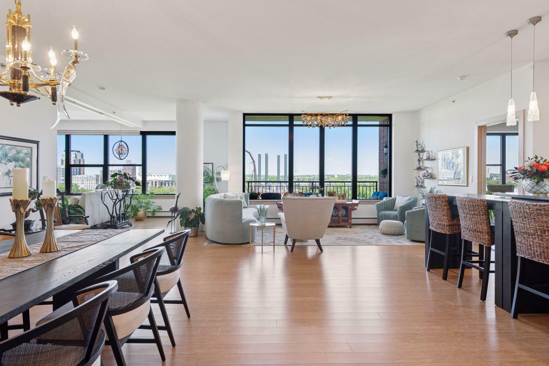 Property Photo: 215 10th Avenue S 812 MN 55415