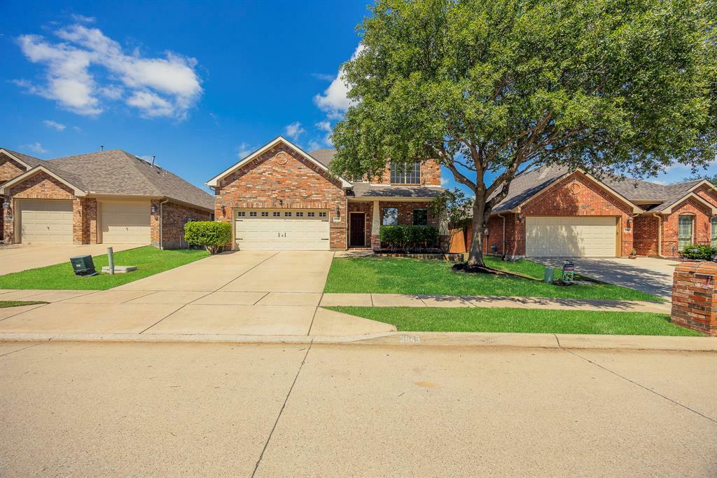 Property Photo: 3949 Sunnygate Drive TX 76262