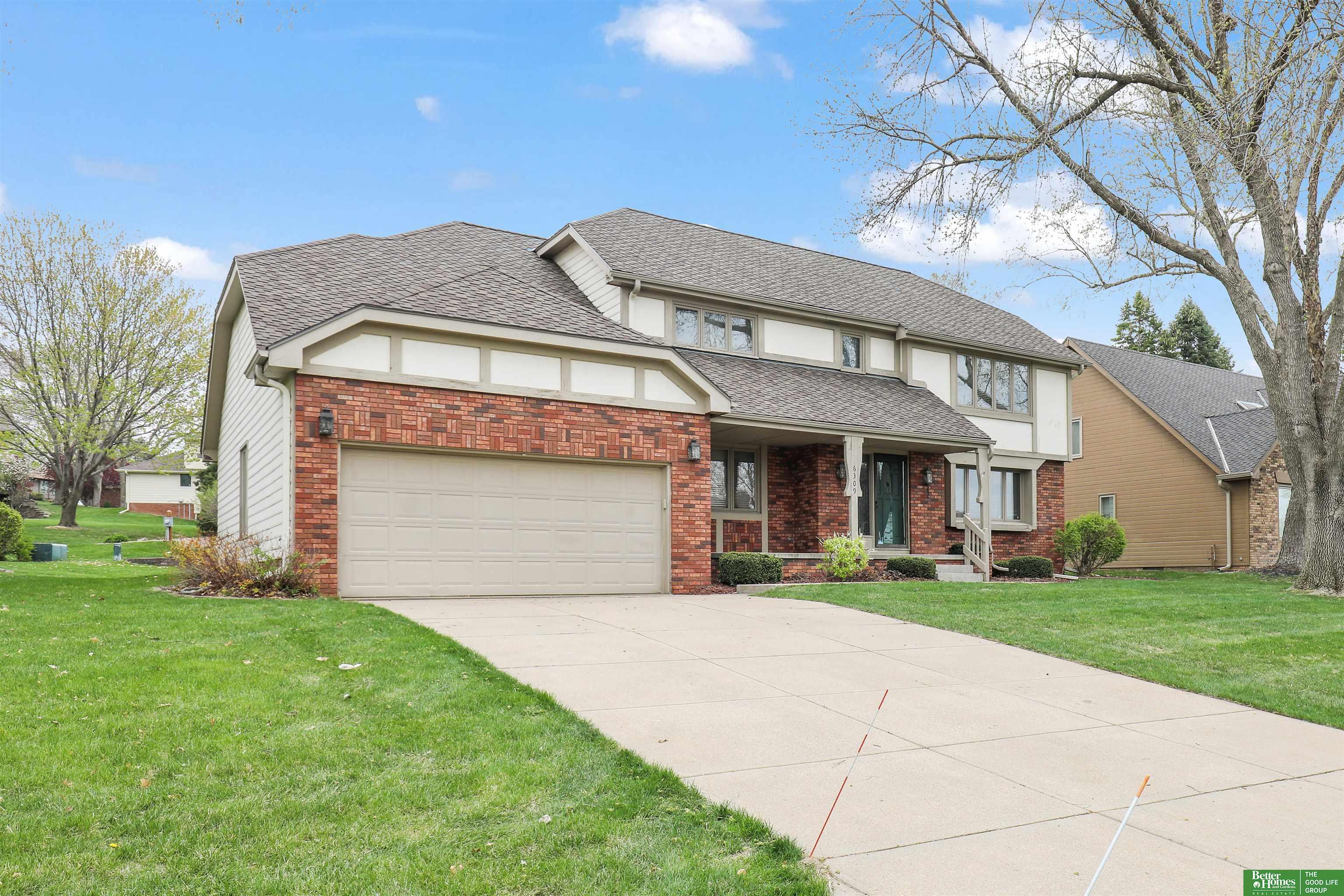 Property Photo: 6309 S 120th Plaza NE 68137