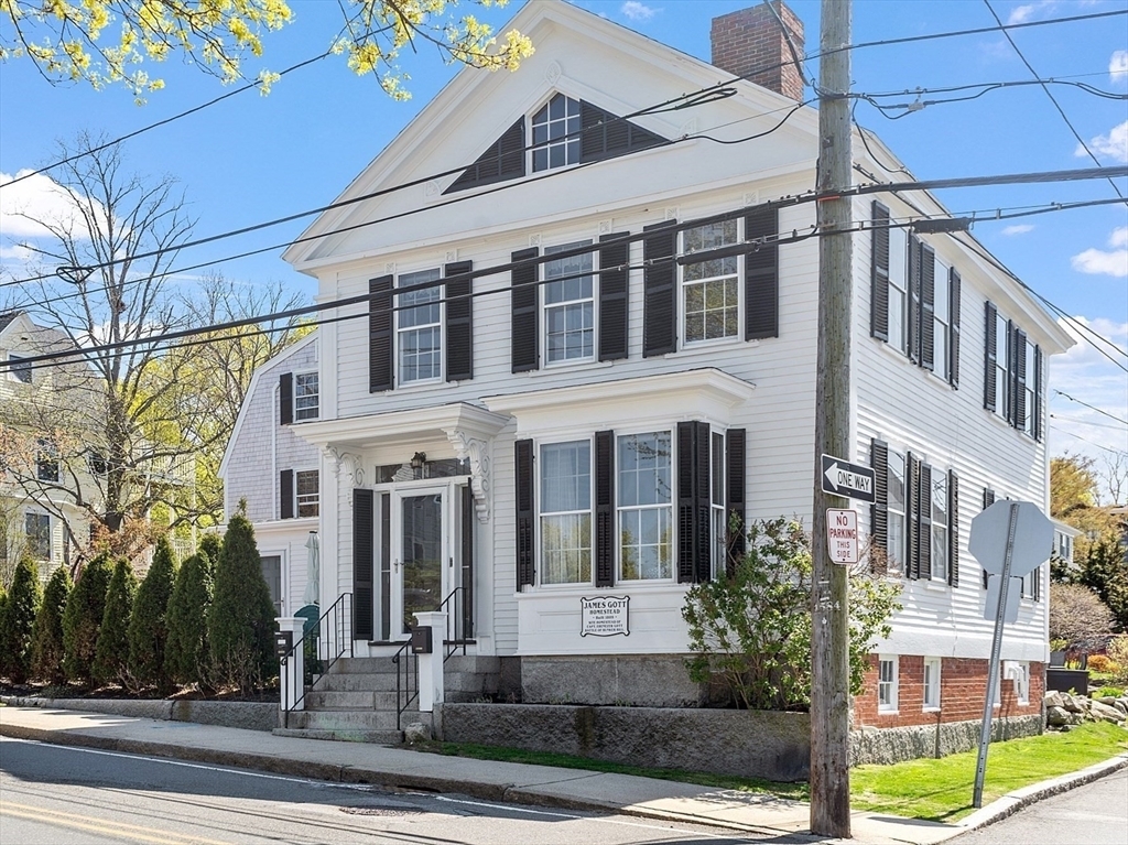 Property Photo: 10 Mt Pleasant Street A MA 01966