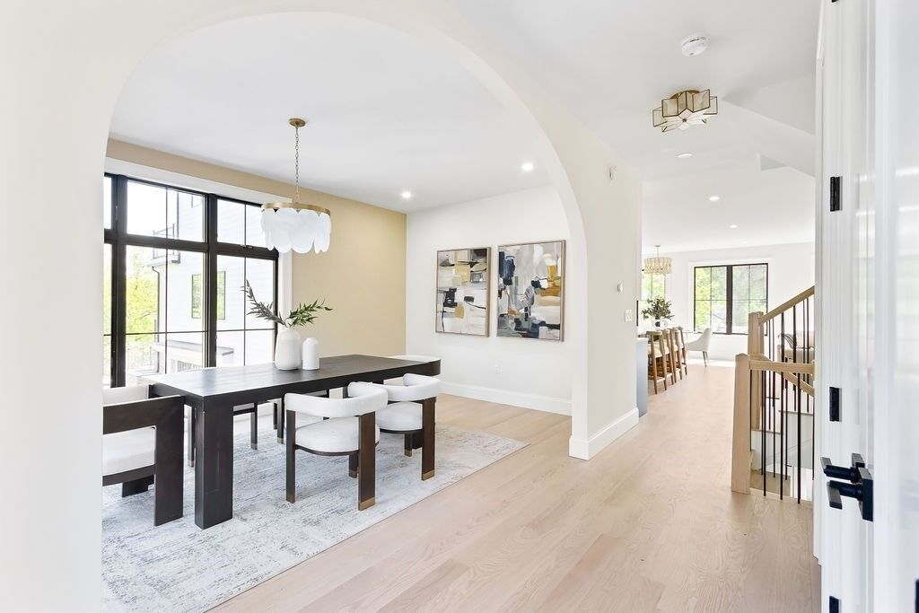 Property Photo:  130 Nonantum Rd 2  MA 02458 