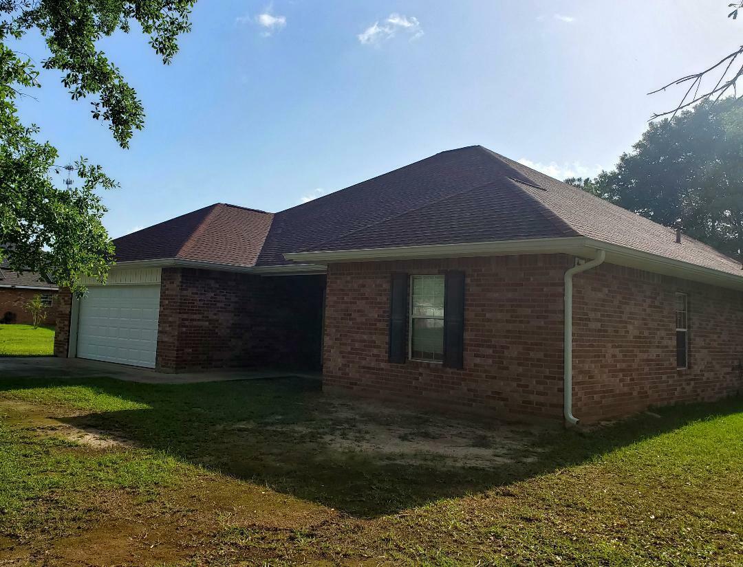 Property Photo: 183 Melody Ln LA 70634