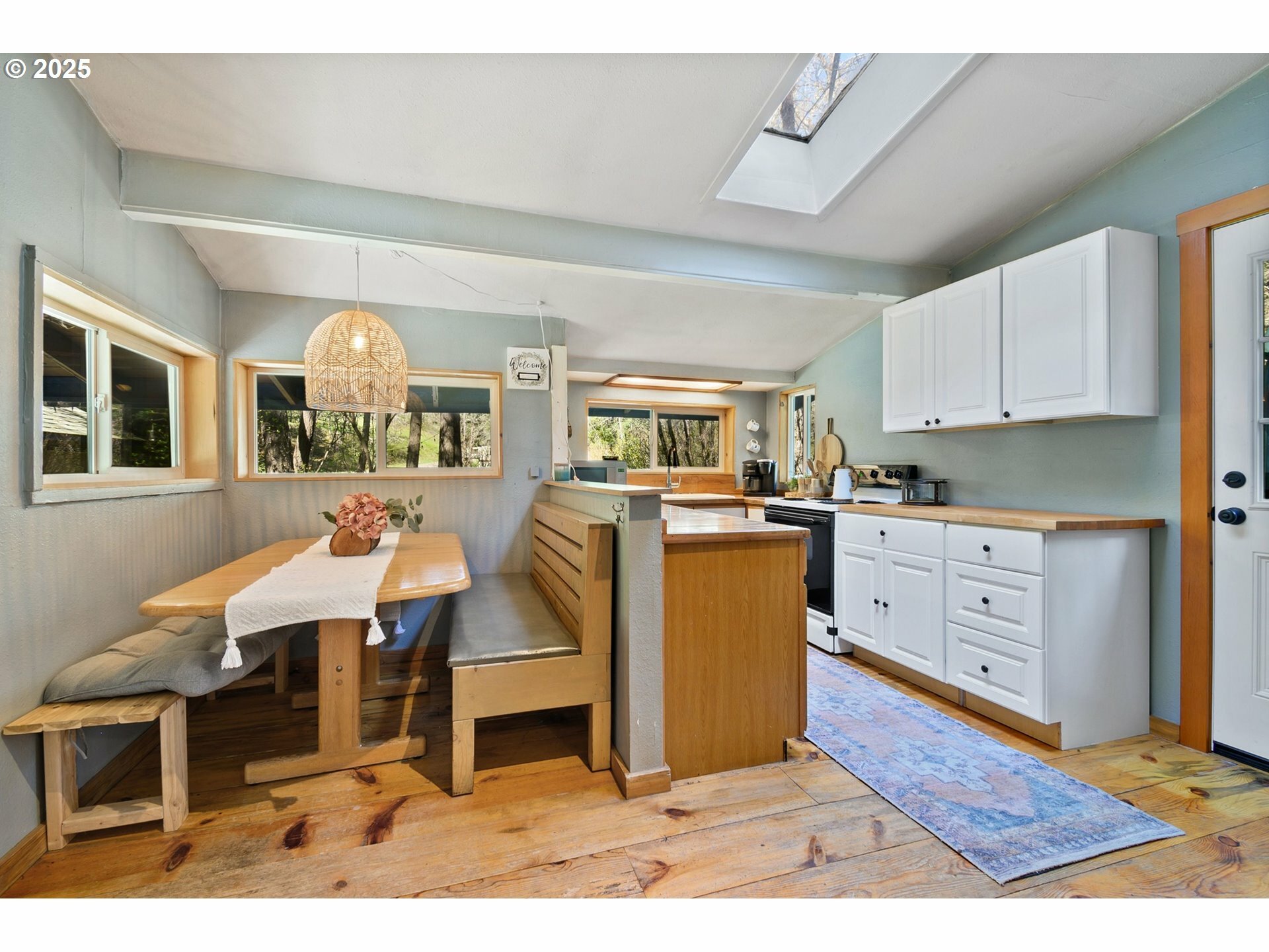 Property Photo: 625 Wilson Rd OR 97040
