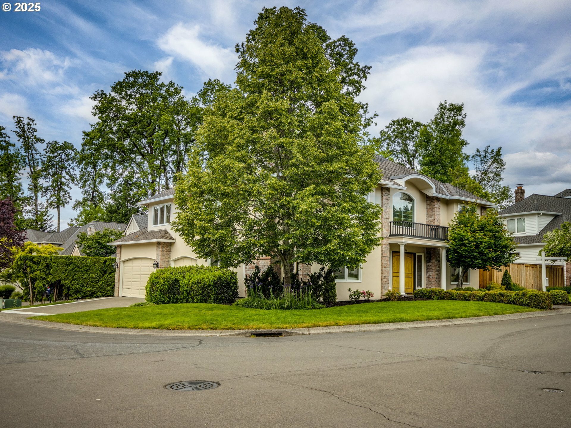 Property Photo: 14066 Edenberry Dr OR 97035