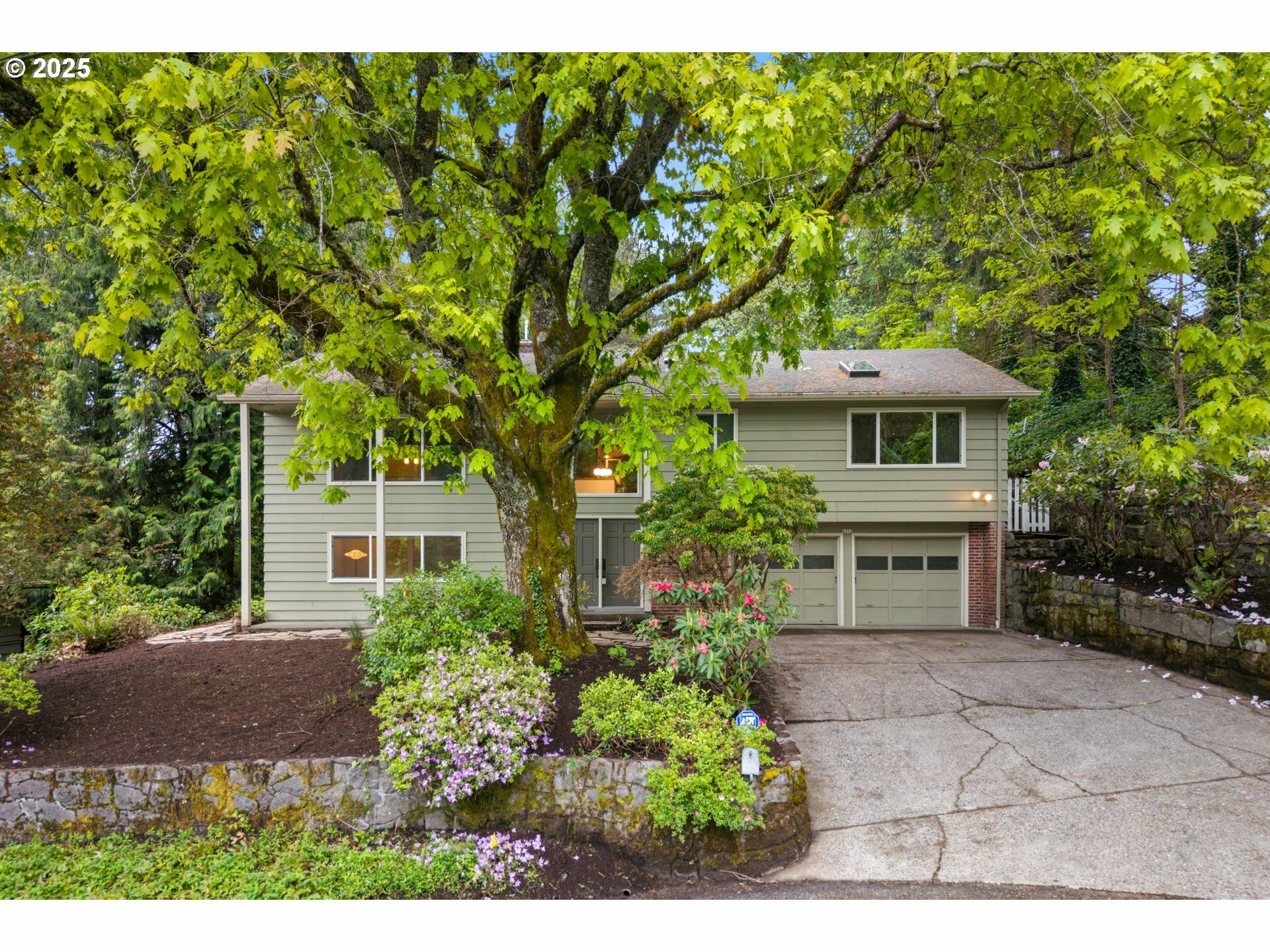 6312 SW 27th Ave  Portland OR 97239 photo