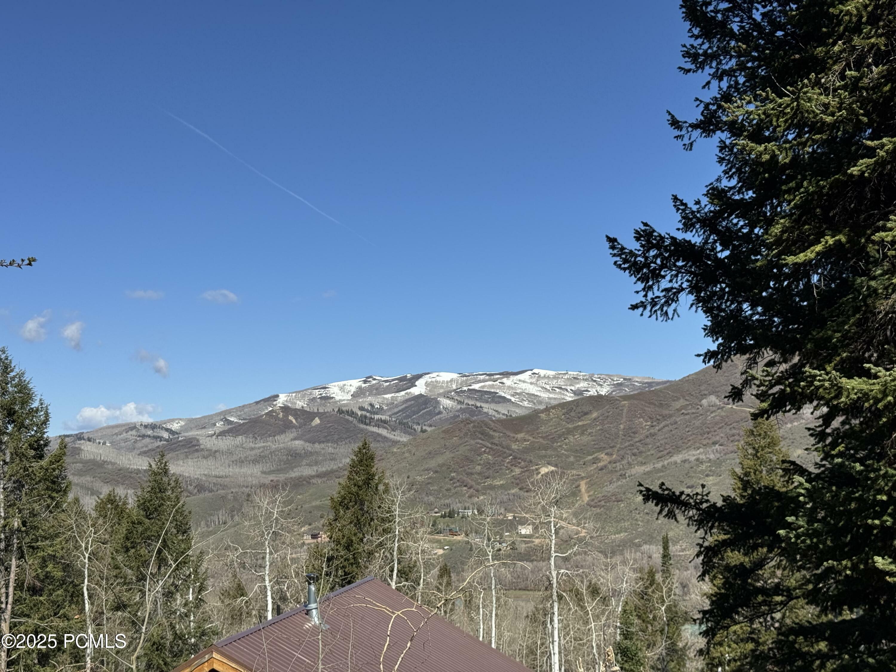 Property Photo: 661 Red Fir Way UT 84055
