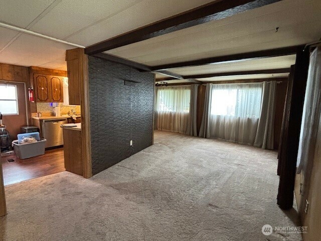 Property Photo: 14322 Admiralty Way 68 WA 98087