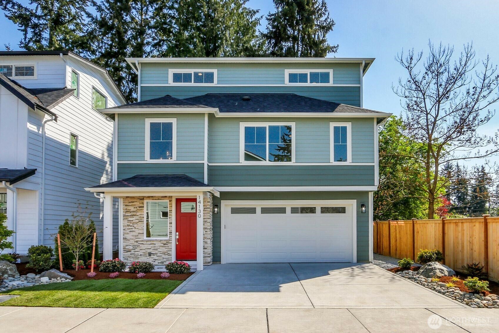 14130  15th Avenue W  Lynnwood WA 98087 photo