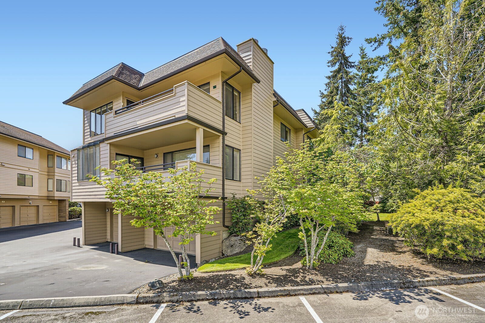 Property Photo: 912 S 248th Street 15 WA 98198