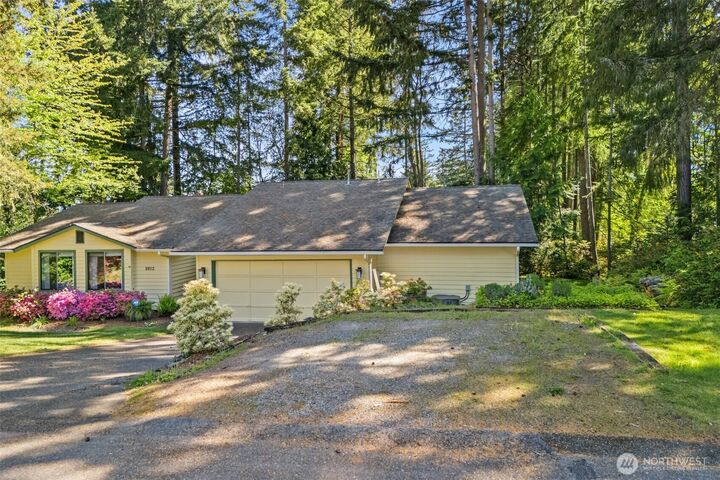 Property Photo: 3912 Sutherland Street WA 98332