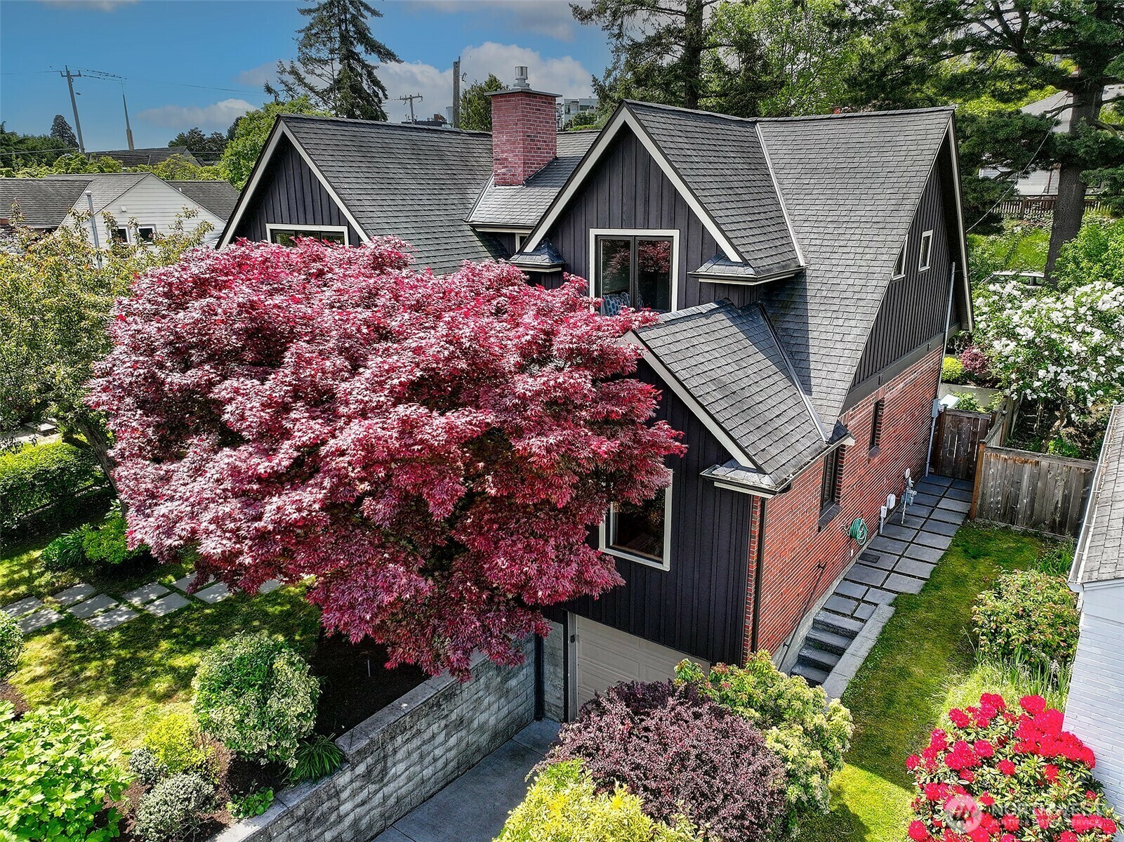 2417  35th Avenue W  Seattle WA 98199 photo