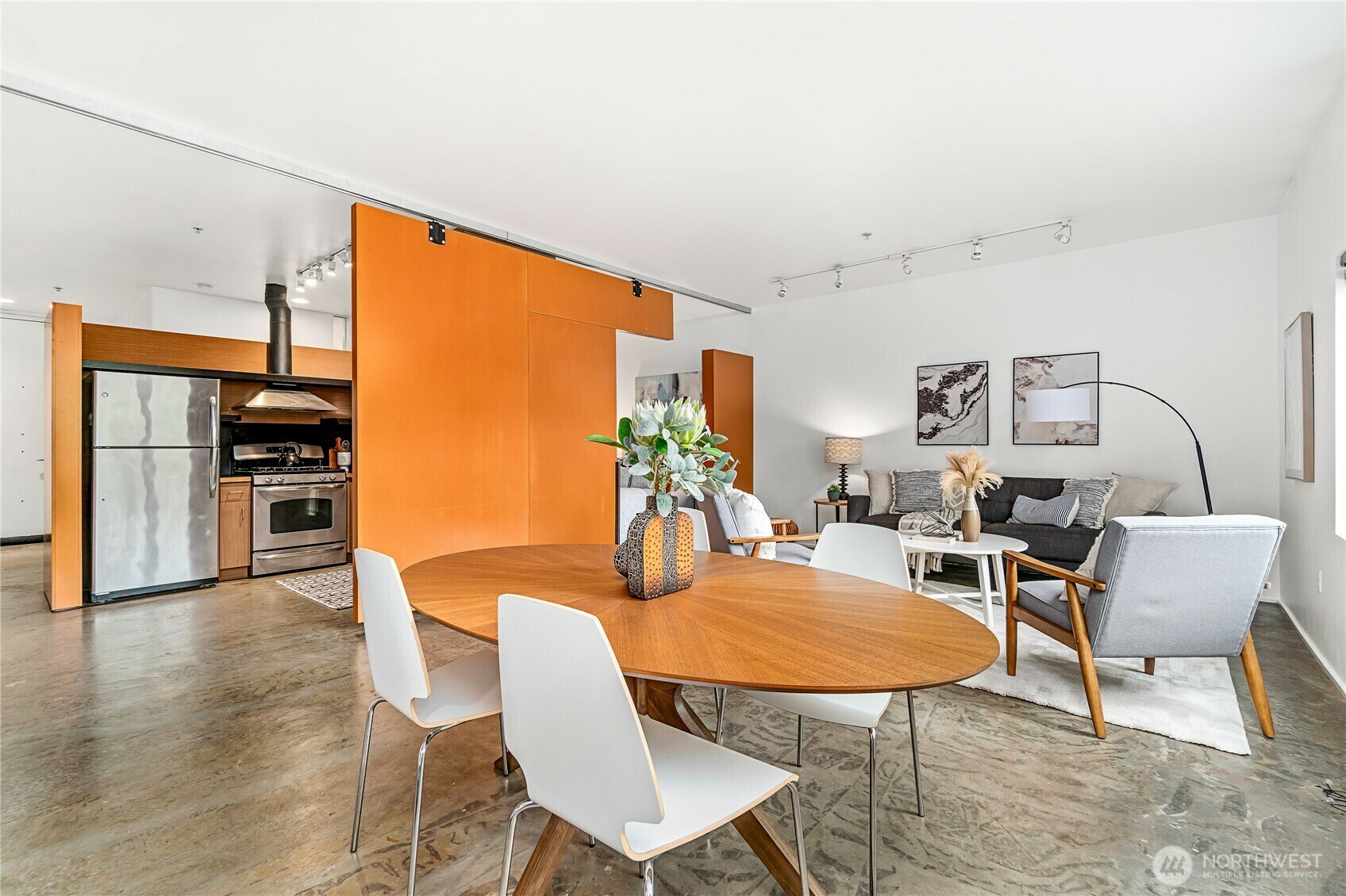 Property Photo: 1111 E Pike Street 203 WA 98122
