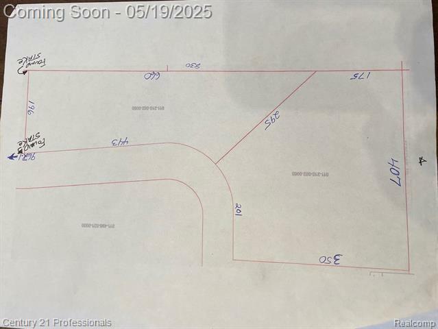 Property Photo: 1213 Keweenaw Trail MI 48629