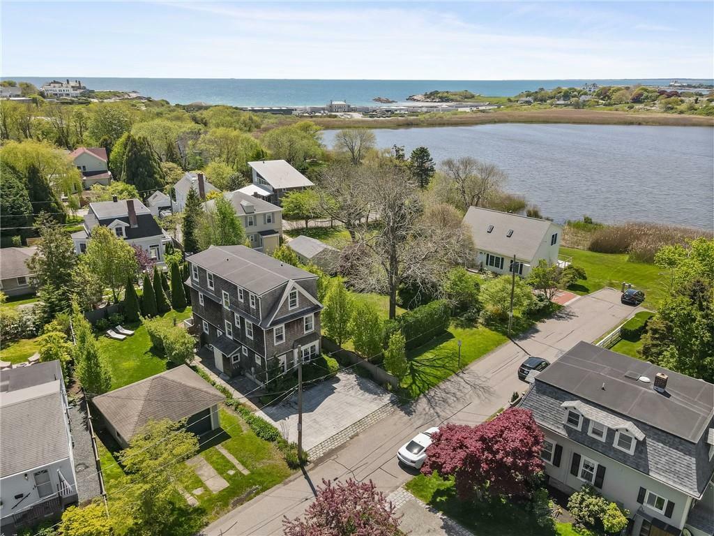 9 Casey Court  Newport RI 02840 photo