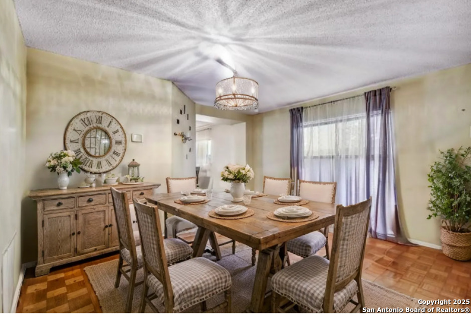 Property Photo: 14218 Fairwayhill TX 78217