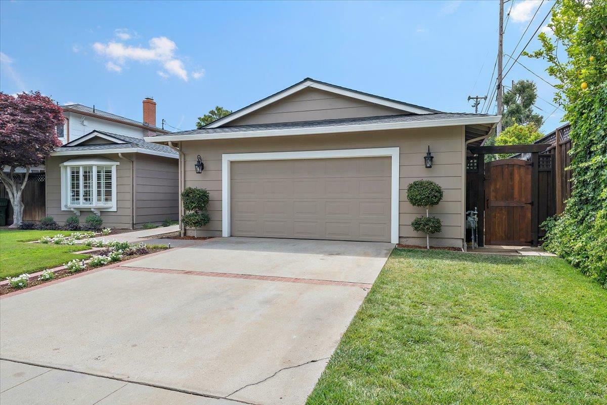 Property Photo: 1826 Harris Avenue CA 95124