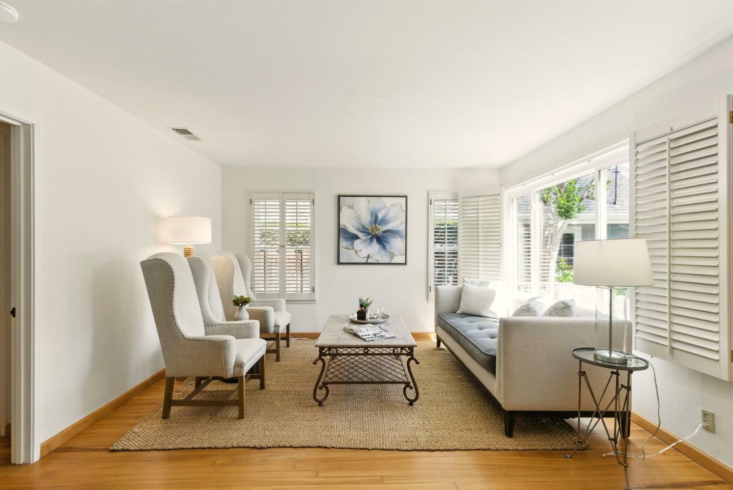 Property Photo: 1260 Cloud Avenue CA 94025