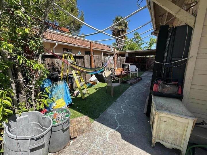 Property Photo:  1901 West Middlefield Road  CA 94043 