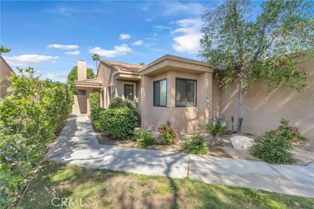 Property Photo: 44129 Elba Court CA 92260