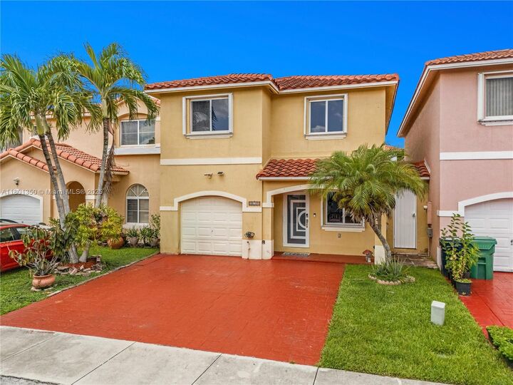 Property Photo:  6014 SW 162nd Pl  FL 33193 