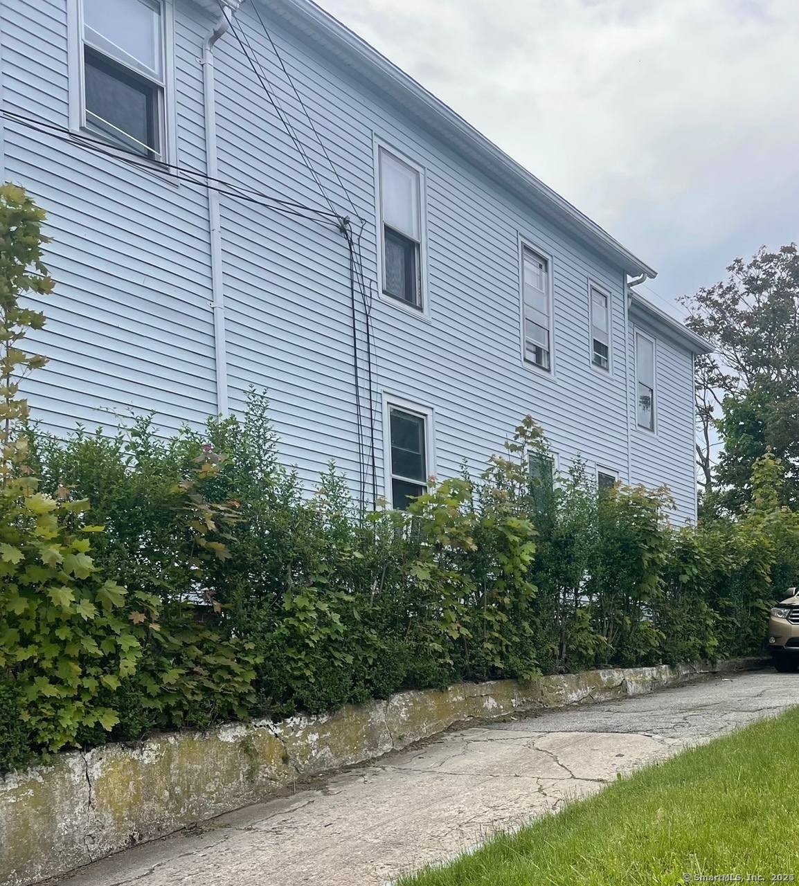 Property Photo: 92 Alice Street CT 06606