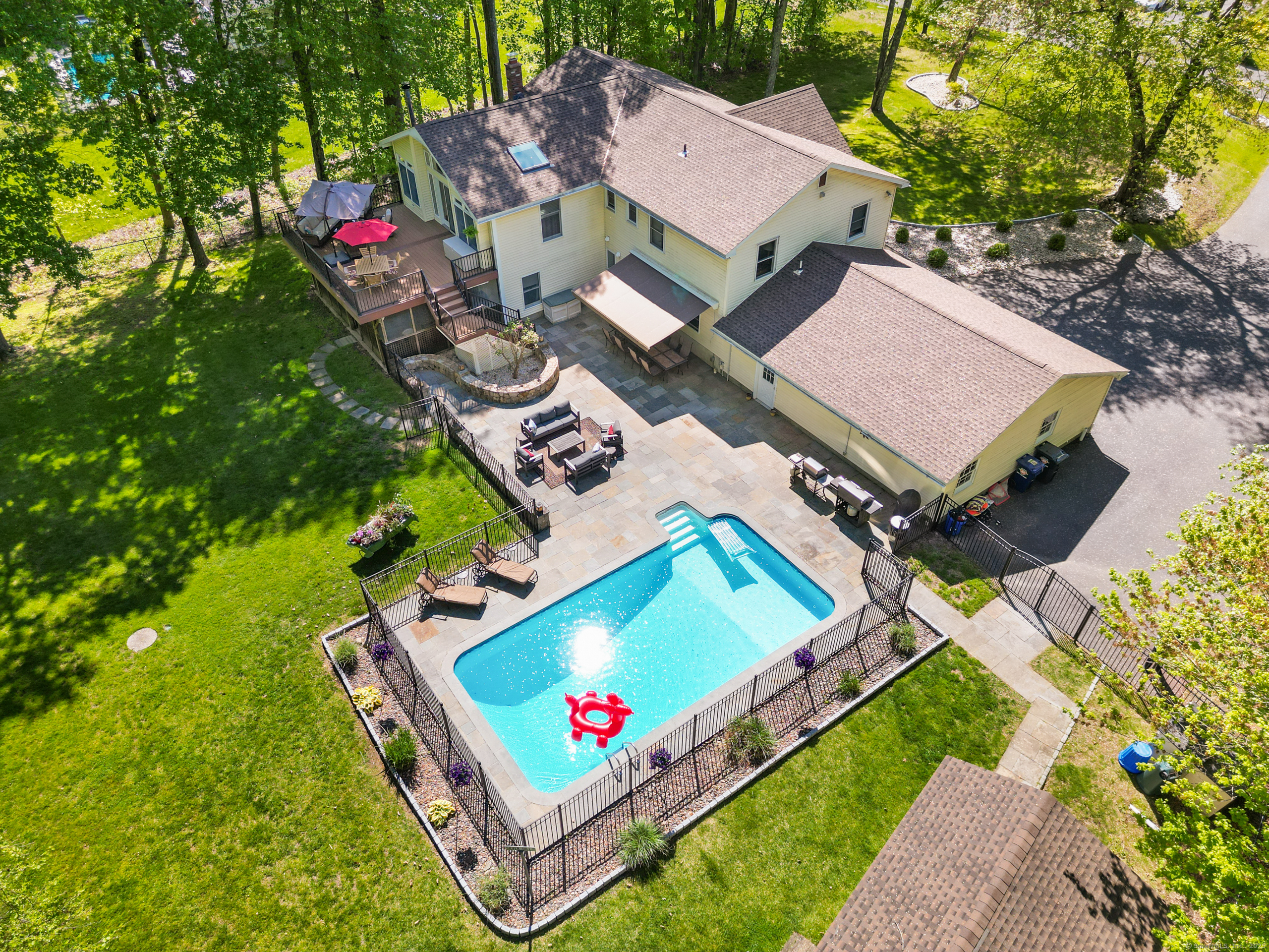 Property Photo: 14 Fleetwood Drive CT 06812