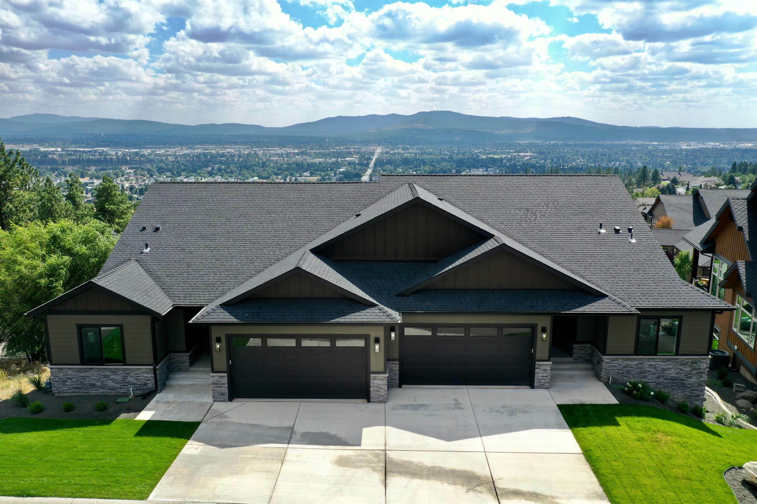 9006 E Clearview Ln  Spokane WA 99217 photo