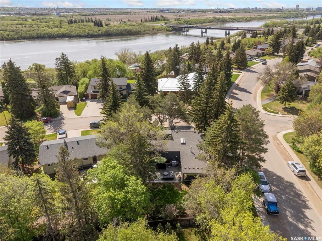 Property Photo: 102 Columbia Drive SK S7K 1E9