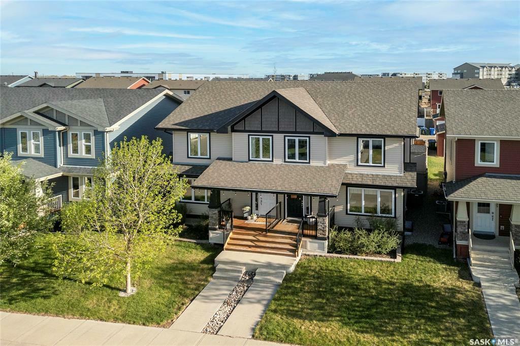 Photo de la propriété: 4413 Green Poplar Lane E SK S4V 3H5