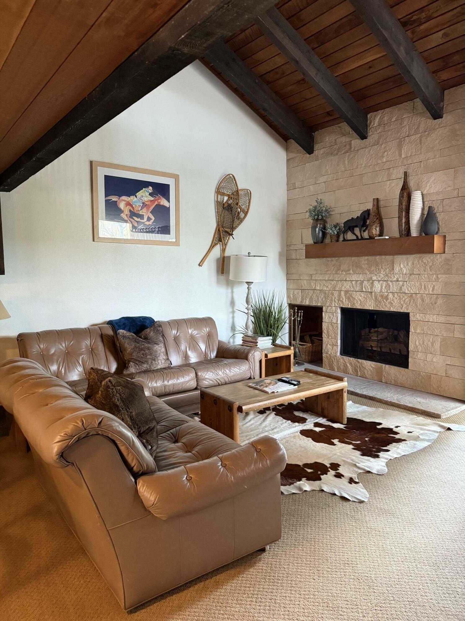 Property Photo: 1501 Snow Creek Condo Dr ID 83353