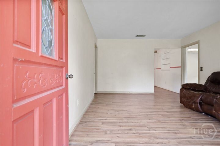 Property Photo:  985 Seven Oaks Road  GA 31546 