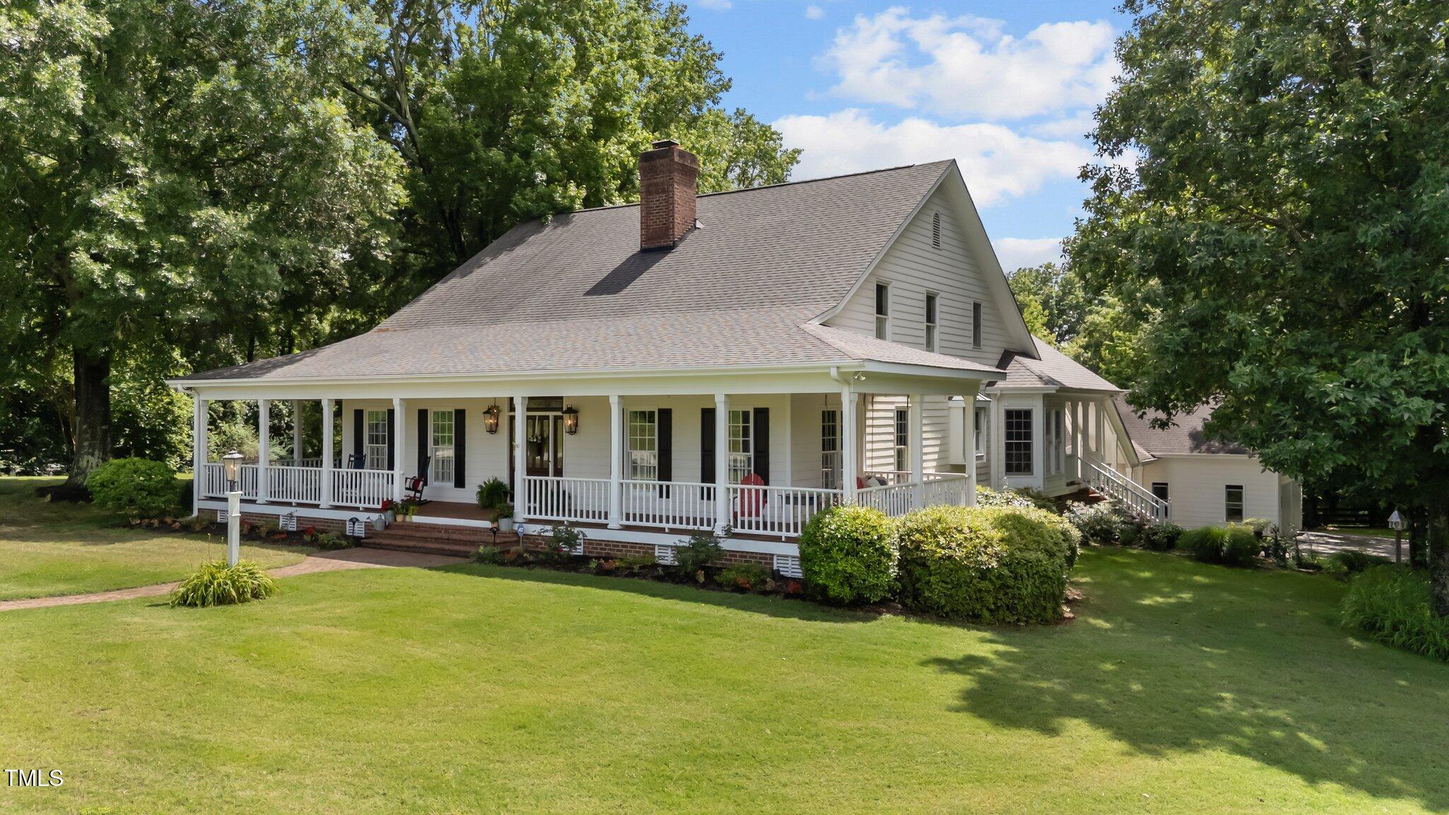 Property Photo: 5308 Stableview Court NC 27540