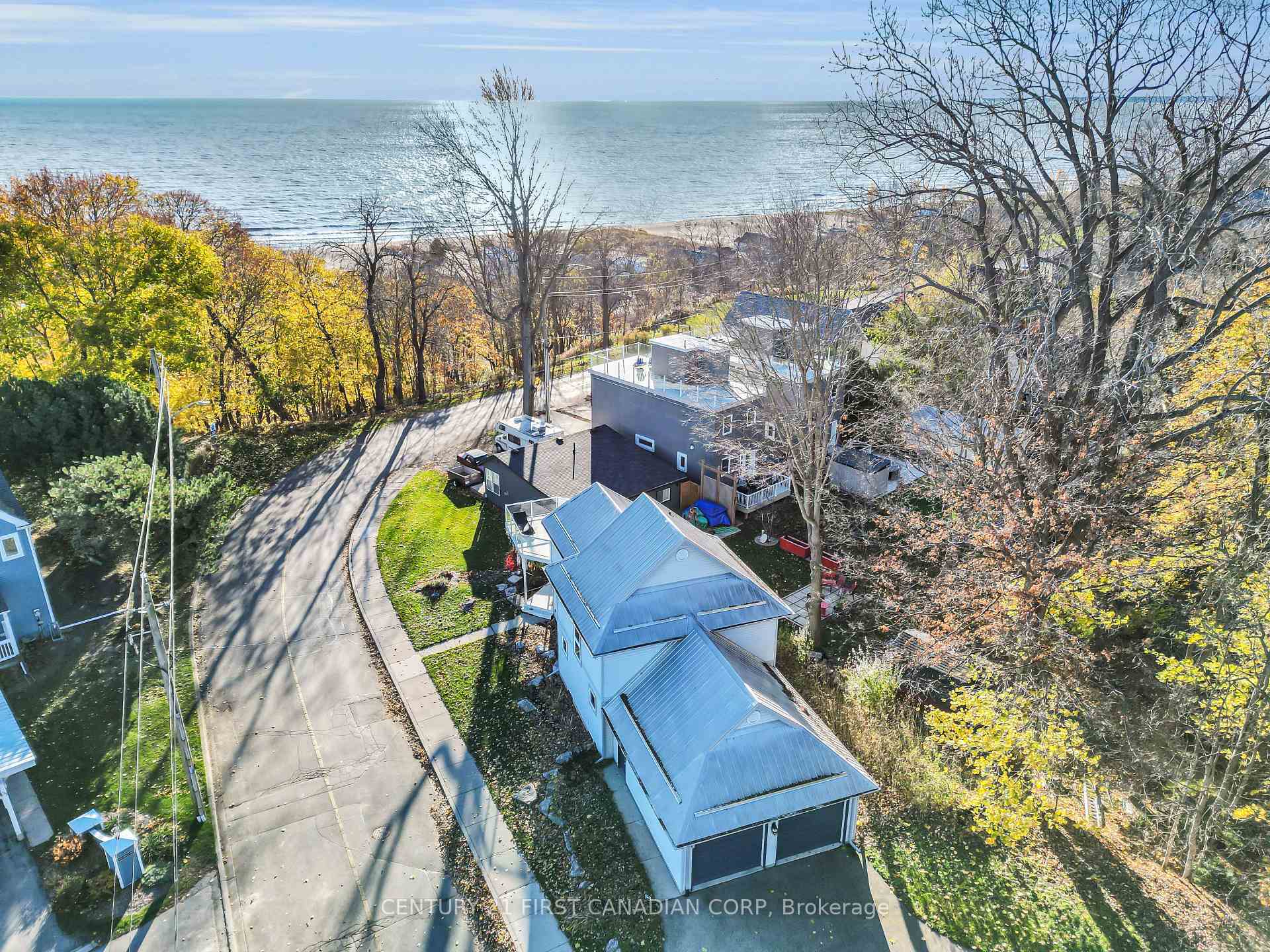 Property Photo: 379 Front Street ON N5L 1G2