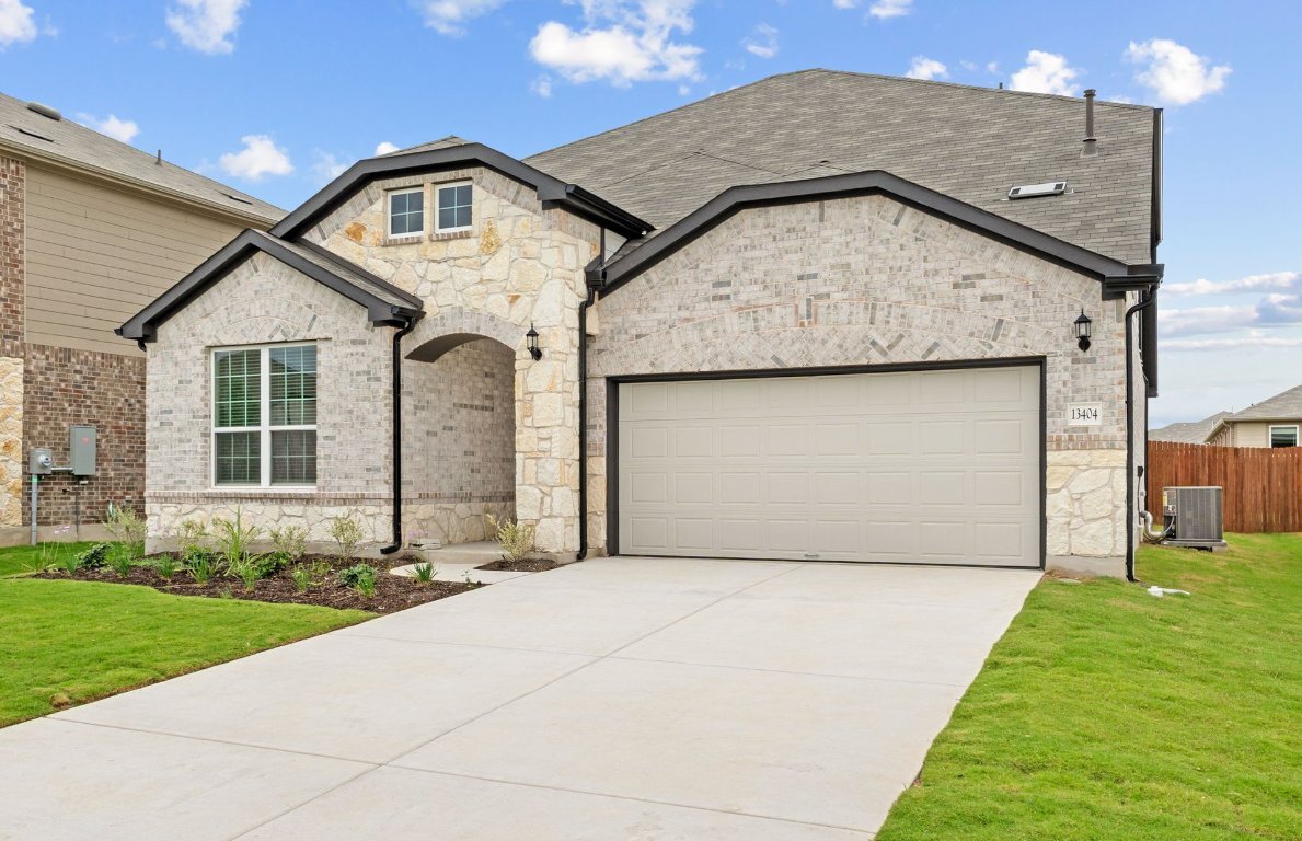 Property Photo: 13404 Lapoynor Street TX 78653