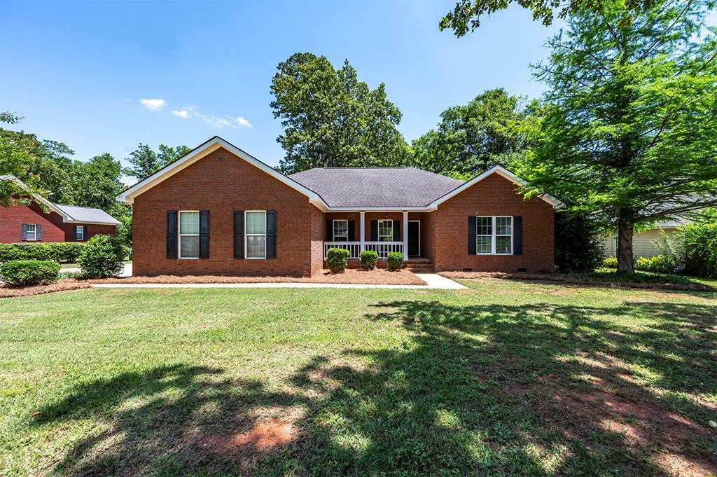 Property Photo: 195 Willow Lake Drive GA 31763
