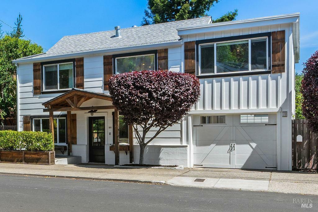 Property Photo: 28 Octavia Street CA 94901