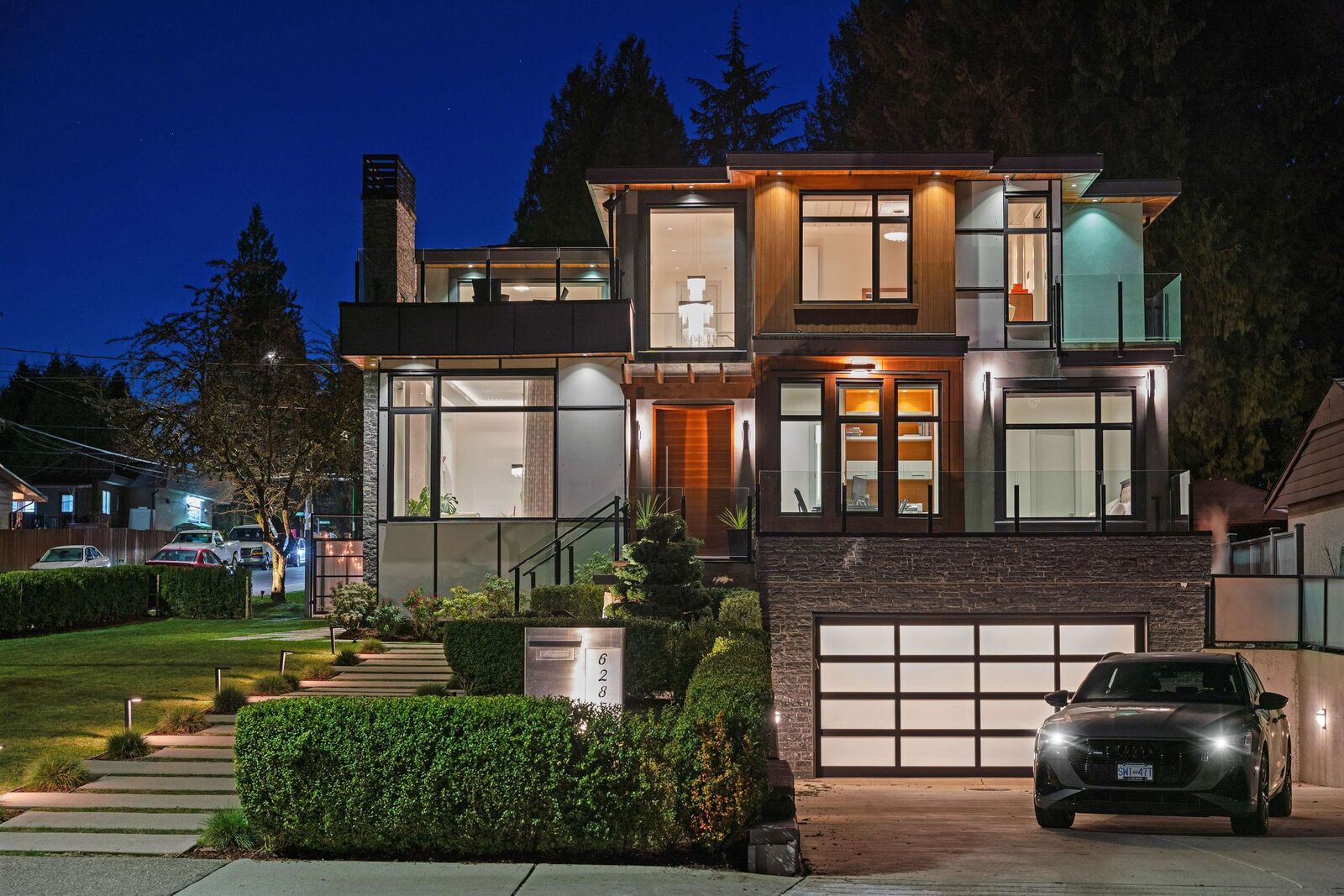 Photo de la propriété: 6285 Leibly Avenue BC V5E 3C7